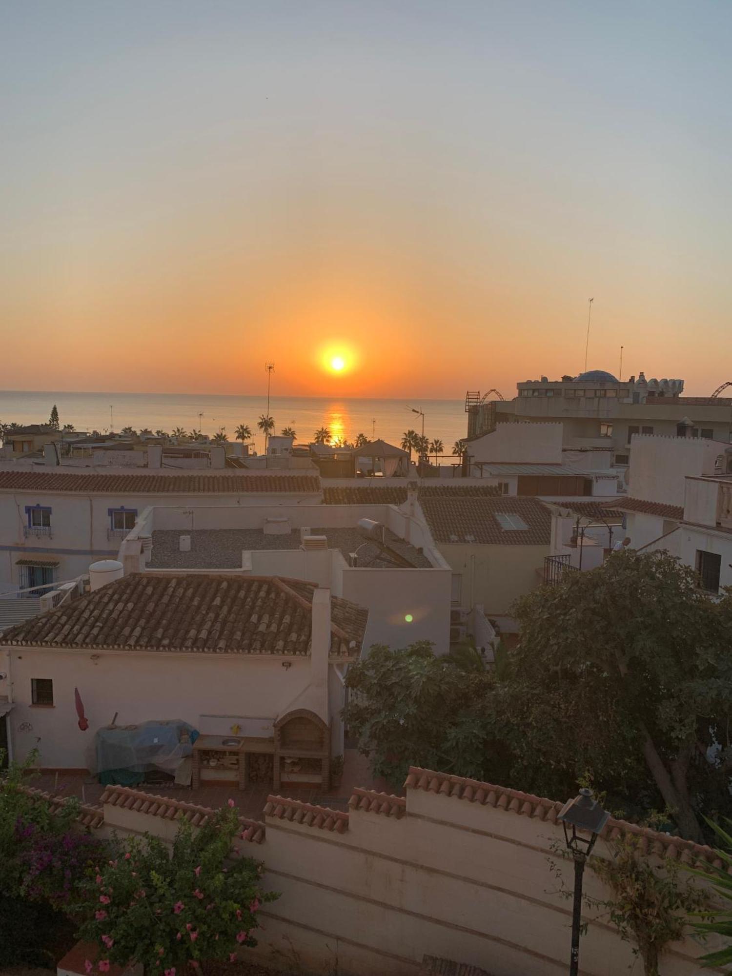 Midway Apartamento Torremolinos Eksteriør billede